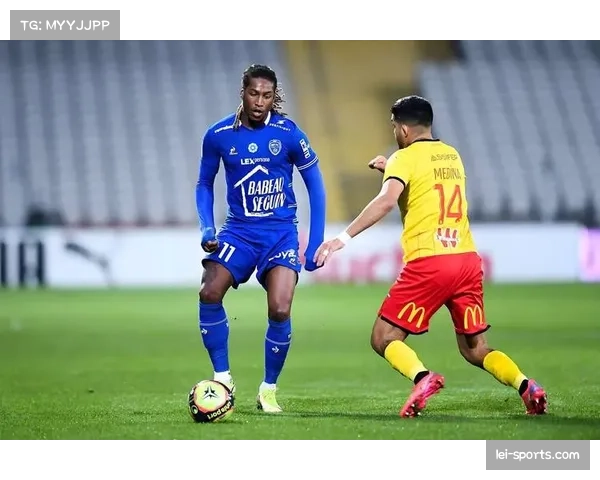 里尔防守稳固失球数少，但进攻端效率可提升